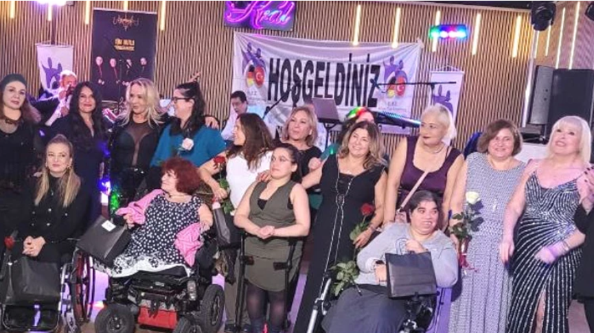 Münih'te Engelli bireyler İçin Dayanışma Gecesi!